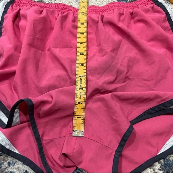 Nike Dri-Fit Pink & White Athletic Shorts Size Medium - Picture 6 of 7